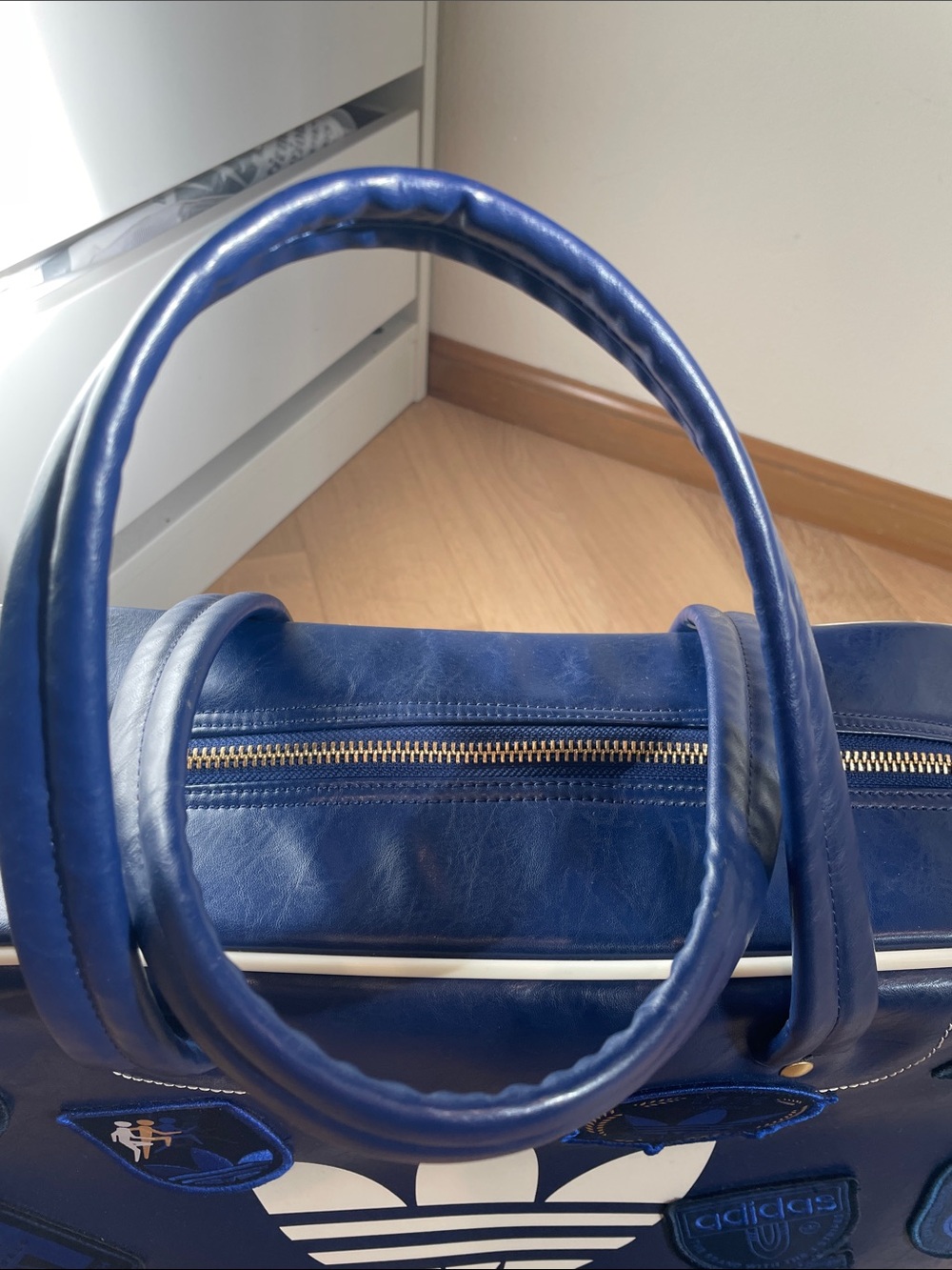 NWT adidas Large Bowling Bag Navy Blue- Very Rare and Unique - Weekender Bag - Picture 4 of 14